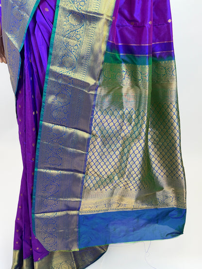 AL212041 - Pallu Image