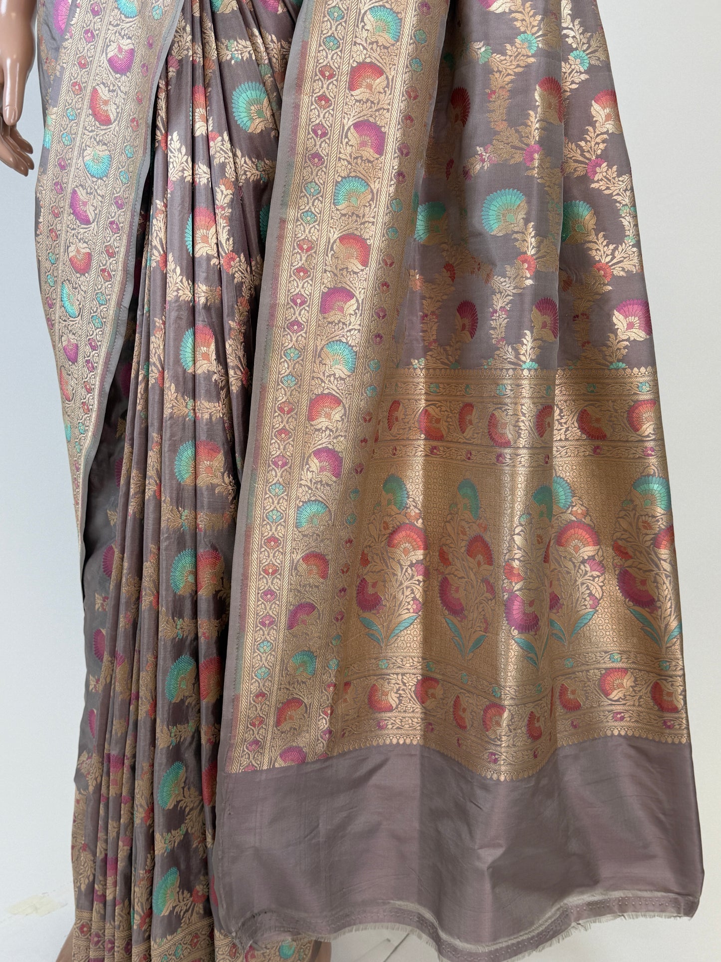 al206234 - pallu image
