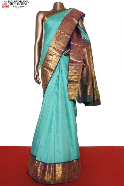 Exquisite Classic Wedding Kanjeevaram Silk Saree AI212857