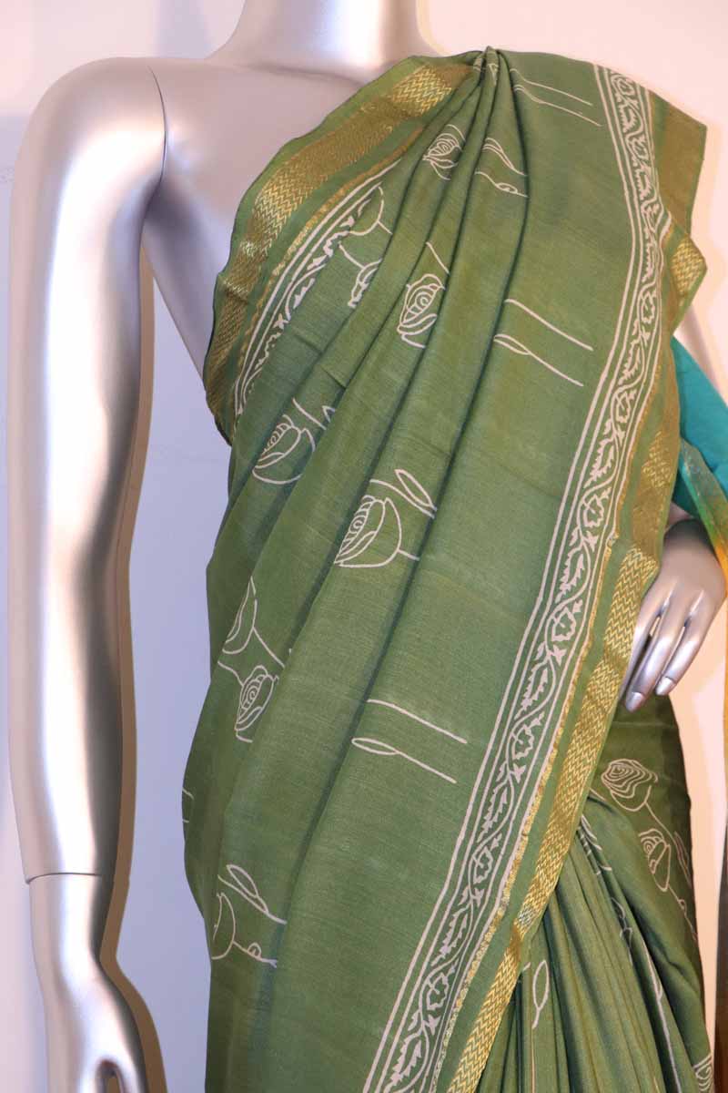 Exclusive Printed Tussar Silk Saree AH203464