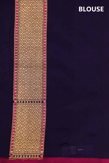 Contemporary Wedding Handloom Banarasi Silk Saree AH204715