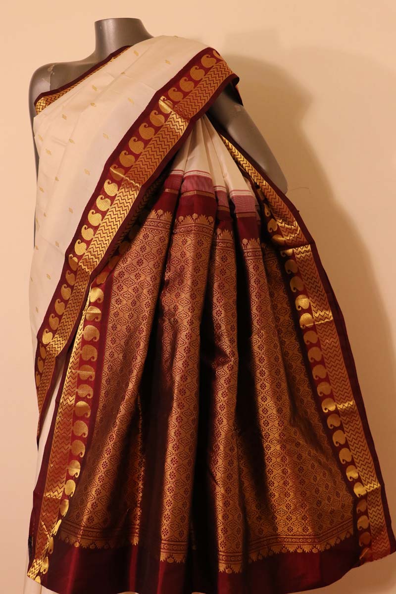 Traditional Wedding Kanjeevaram Silk Saree AH208668