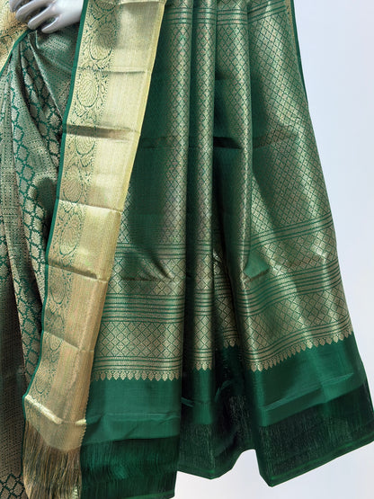 AM201670 - Pallu Image
