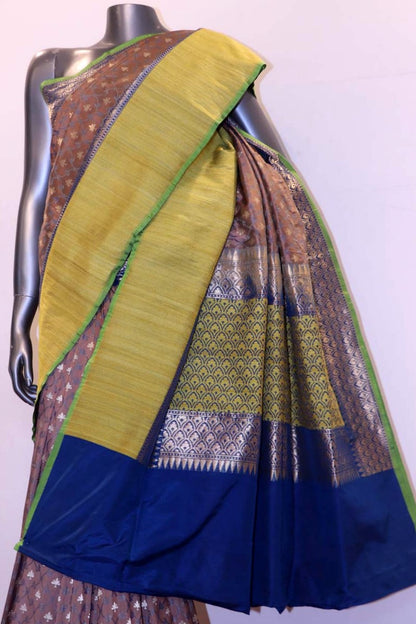 Exquisite &amp; Designer Handloom Banarasi Silk Saree AF205387