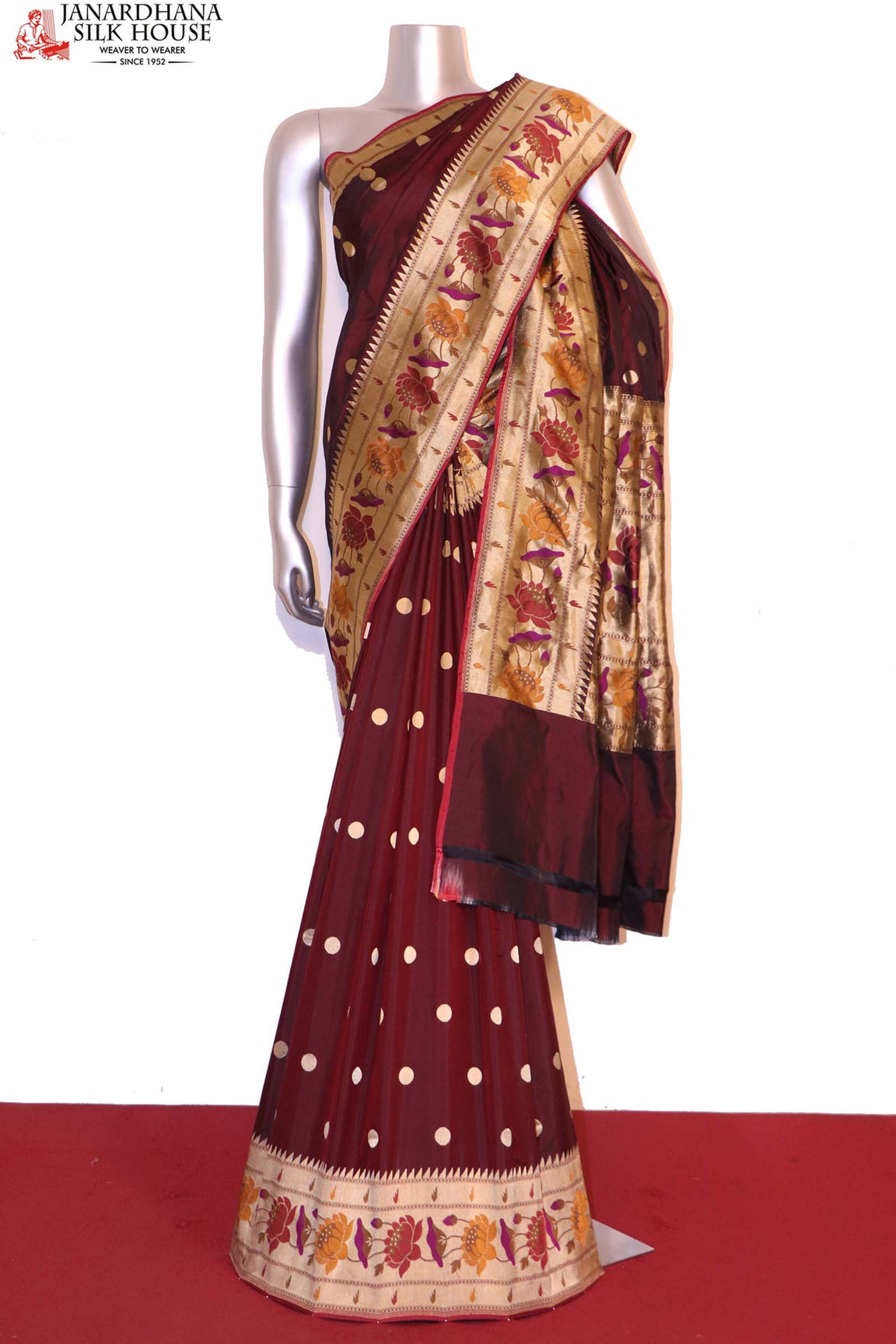 Exquisite  Handloom Banarasi Silk Saree AG206935