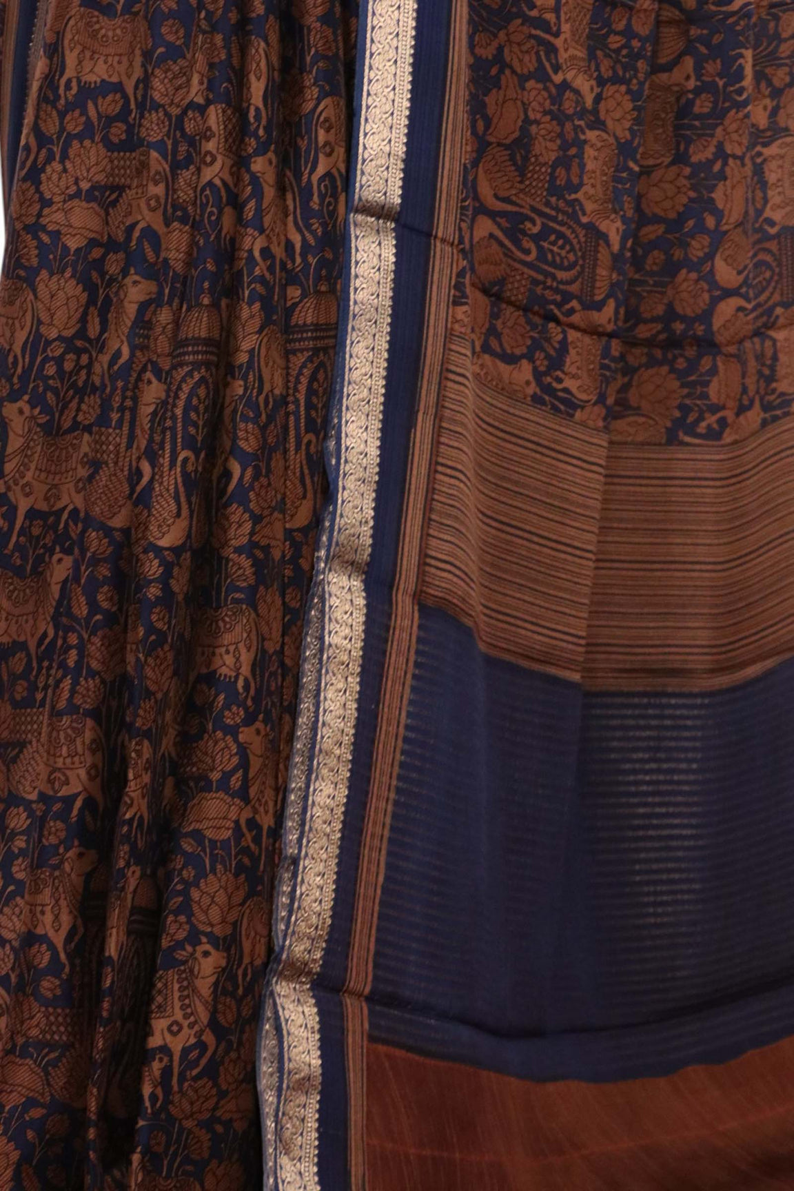 Pure Floral Zari Crepe Silk Saree AL206163