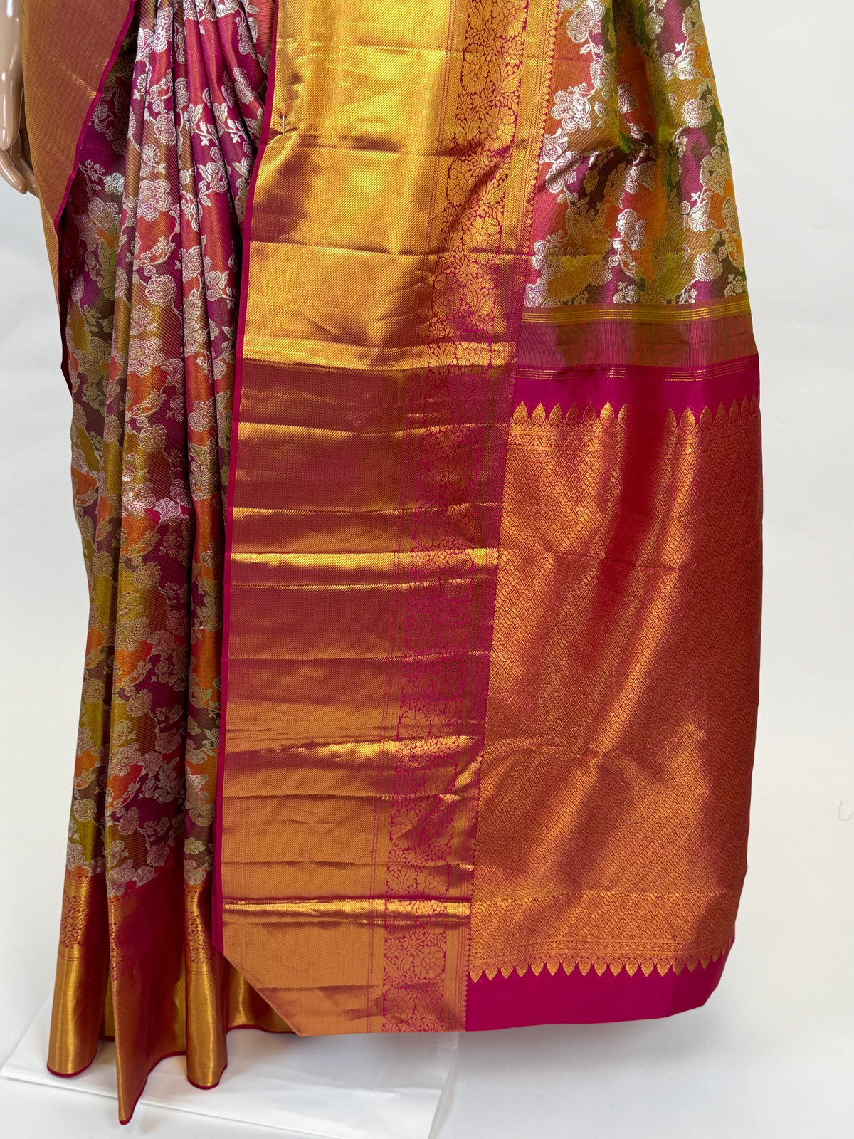 al214165 - pallu image