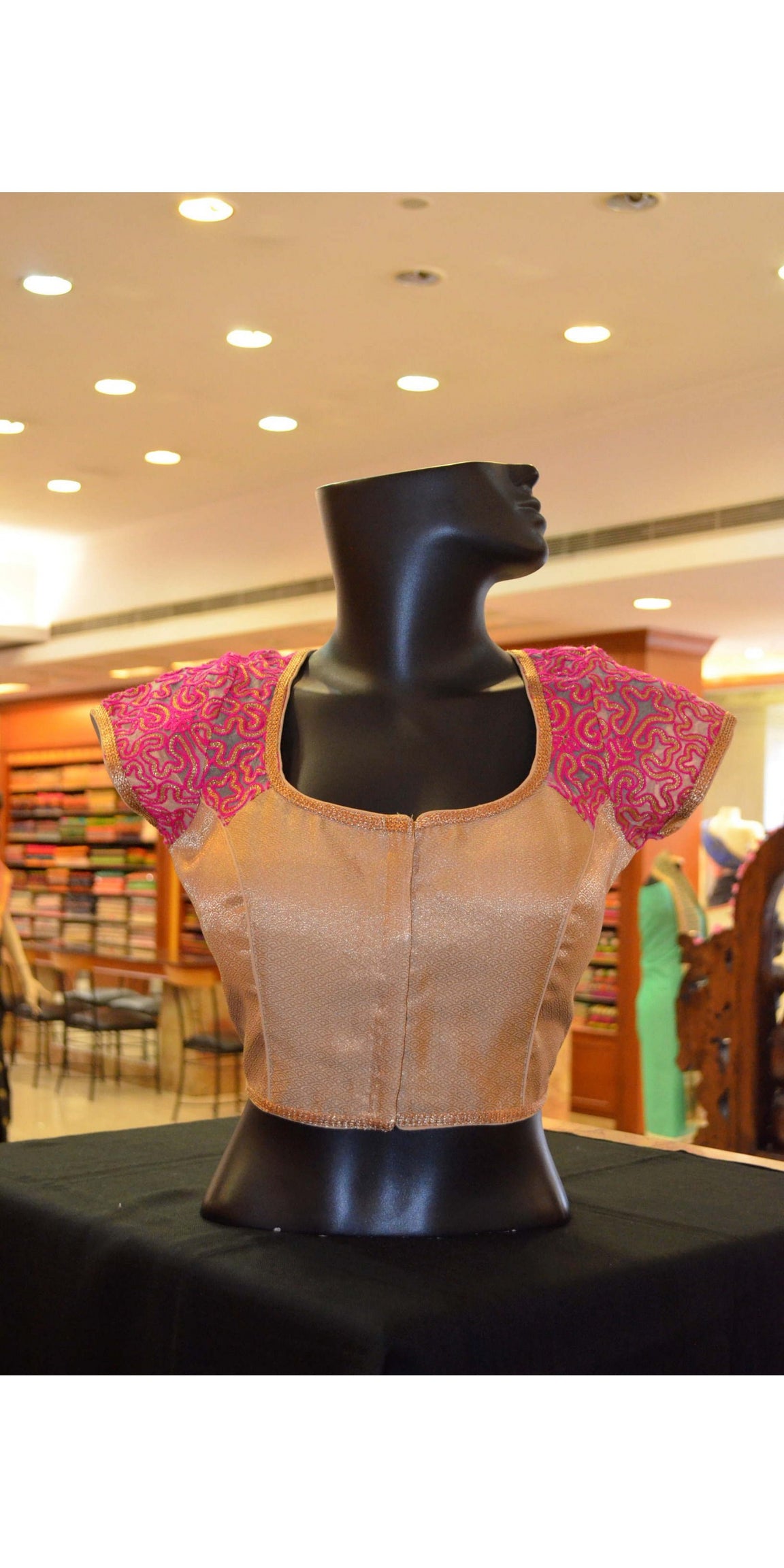 Size 40-Designer &amp; Exclusive Party Wear Blouse AD201911