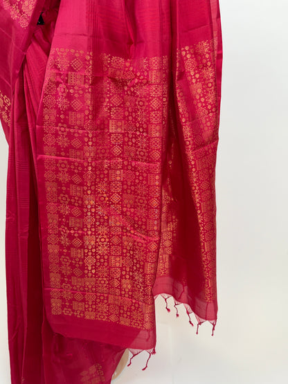 AM201992 - Pallu Image