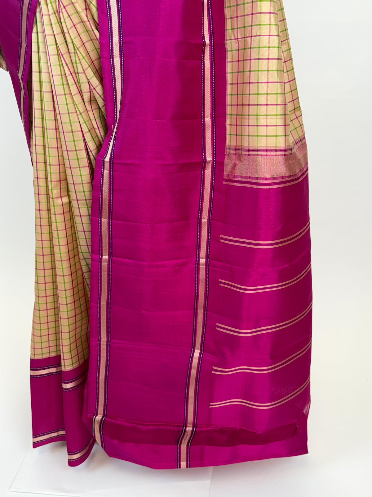 am201524 - pallu image
