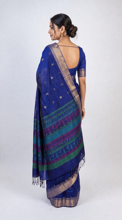 AM202443 - Back View