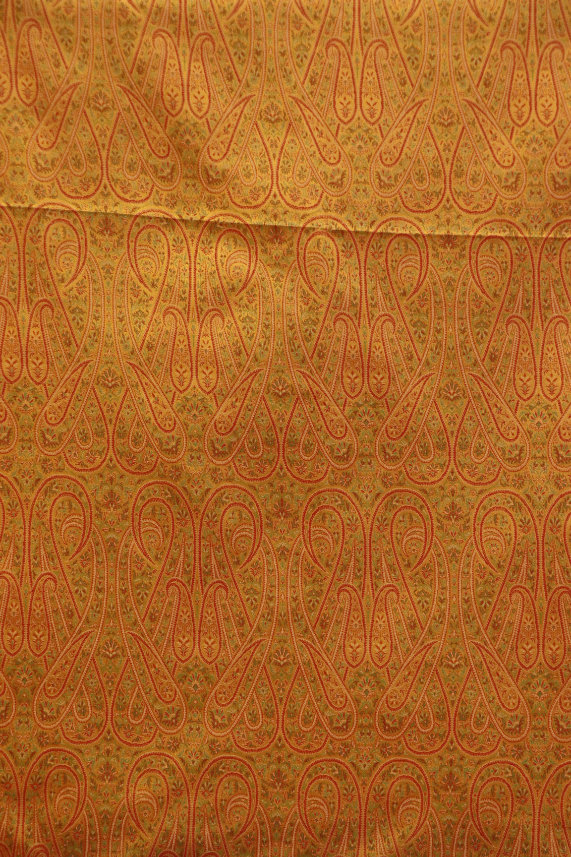 Handloom Pure Silk Jamawar Fabric AK204592