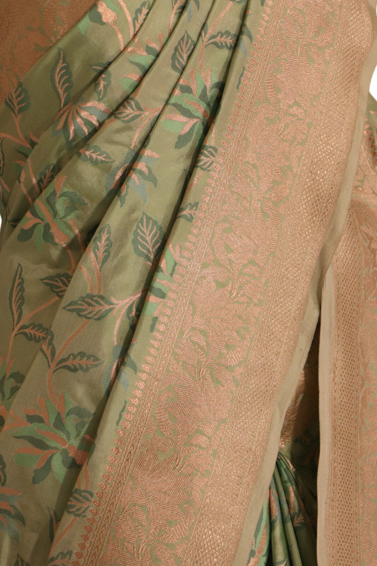 Grand Floral Wedding Banarasi Silk Saree AJ209233