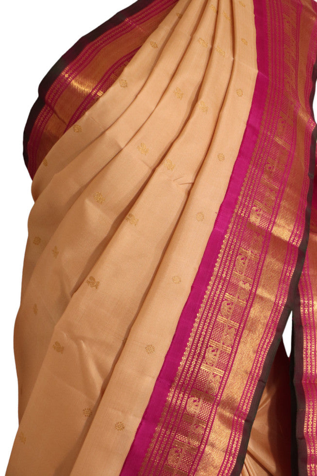 Classic Wedding Kanjeevaram Silk Saree AJ211607