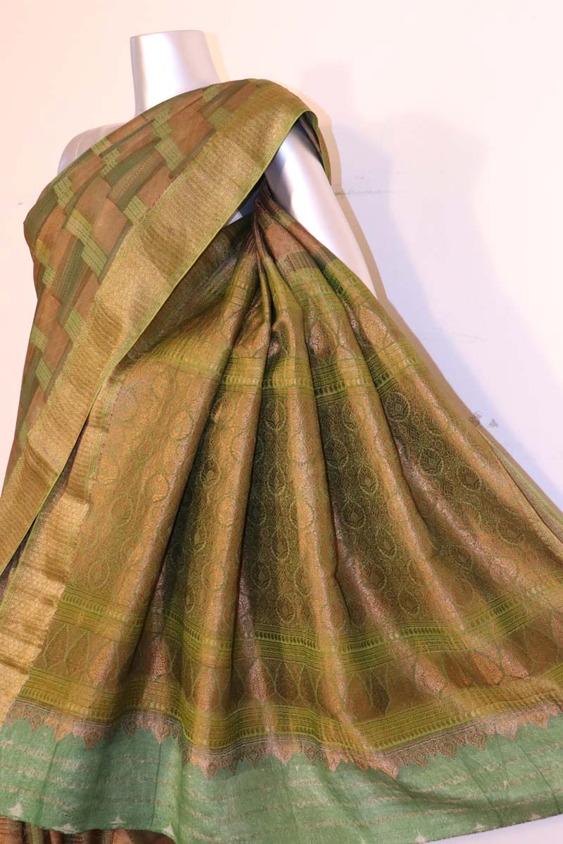 Abstract Exclusive Pure Crepe Silk Saree AI214996