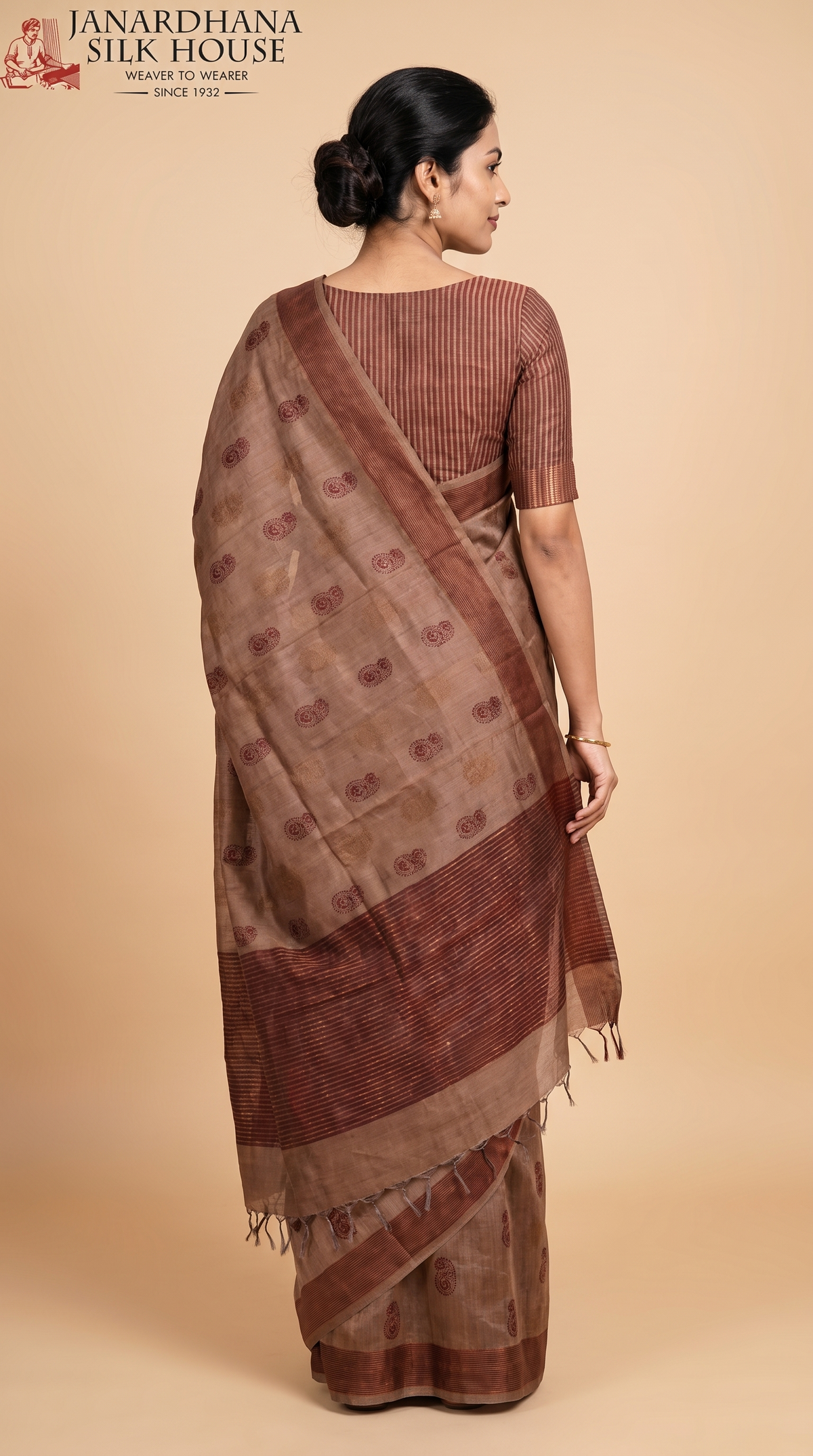 al203723 generated back view