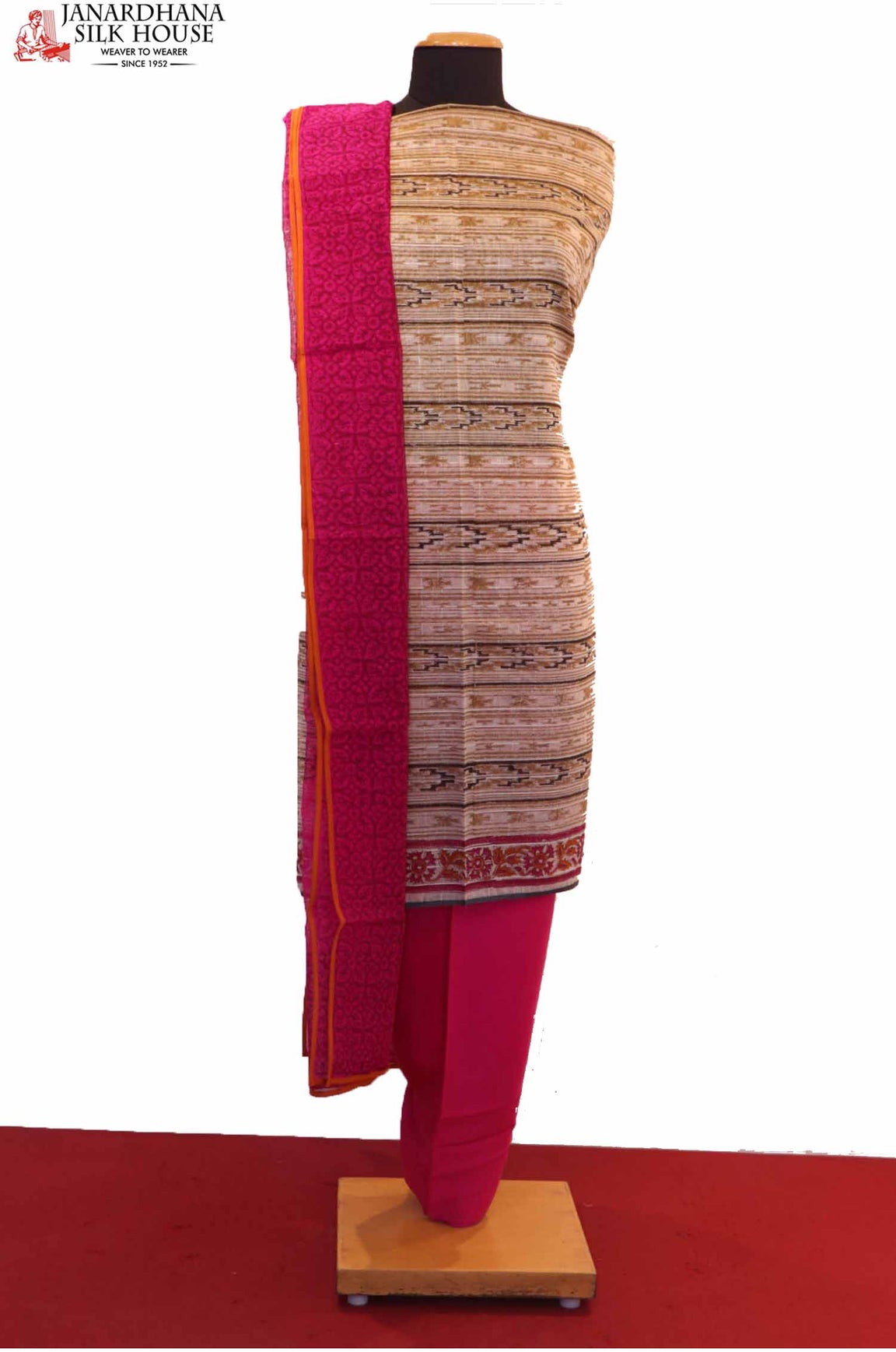 Exclusive  Printed Pure Cotton Suit AE205877
