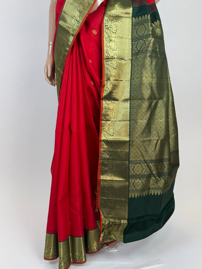 AL213586 - Pallu Image