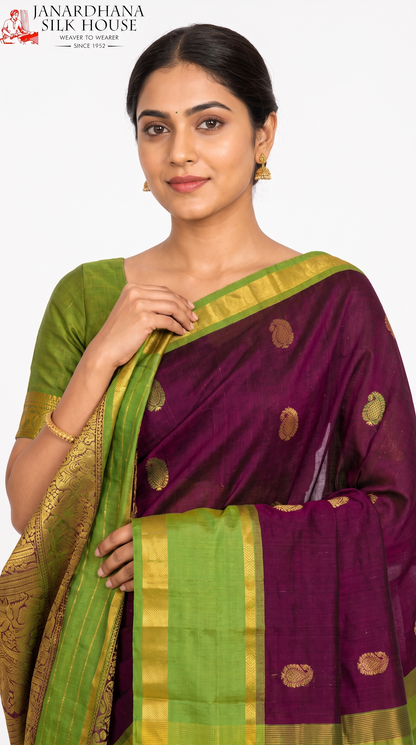 AK212454 Generated Close Up View