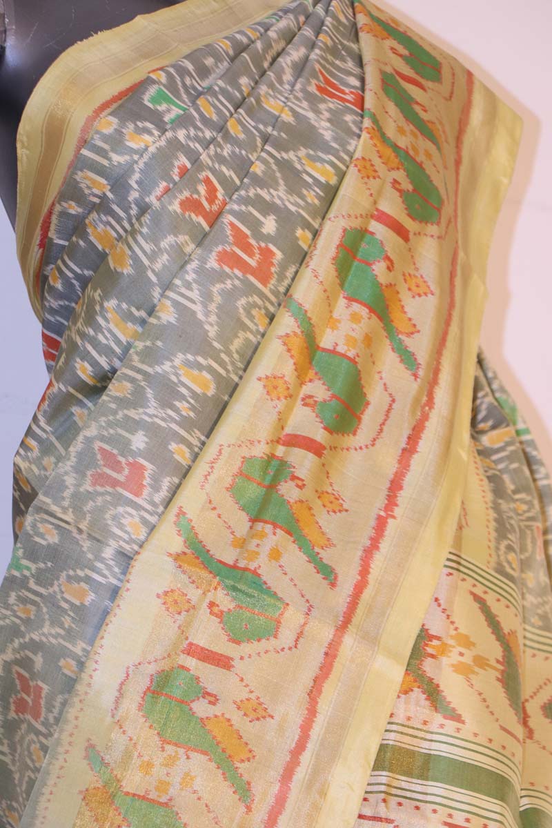 Exclusive Handloom Ikat Patola Silk Saree AI214272