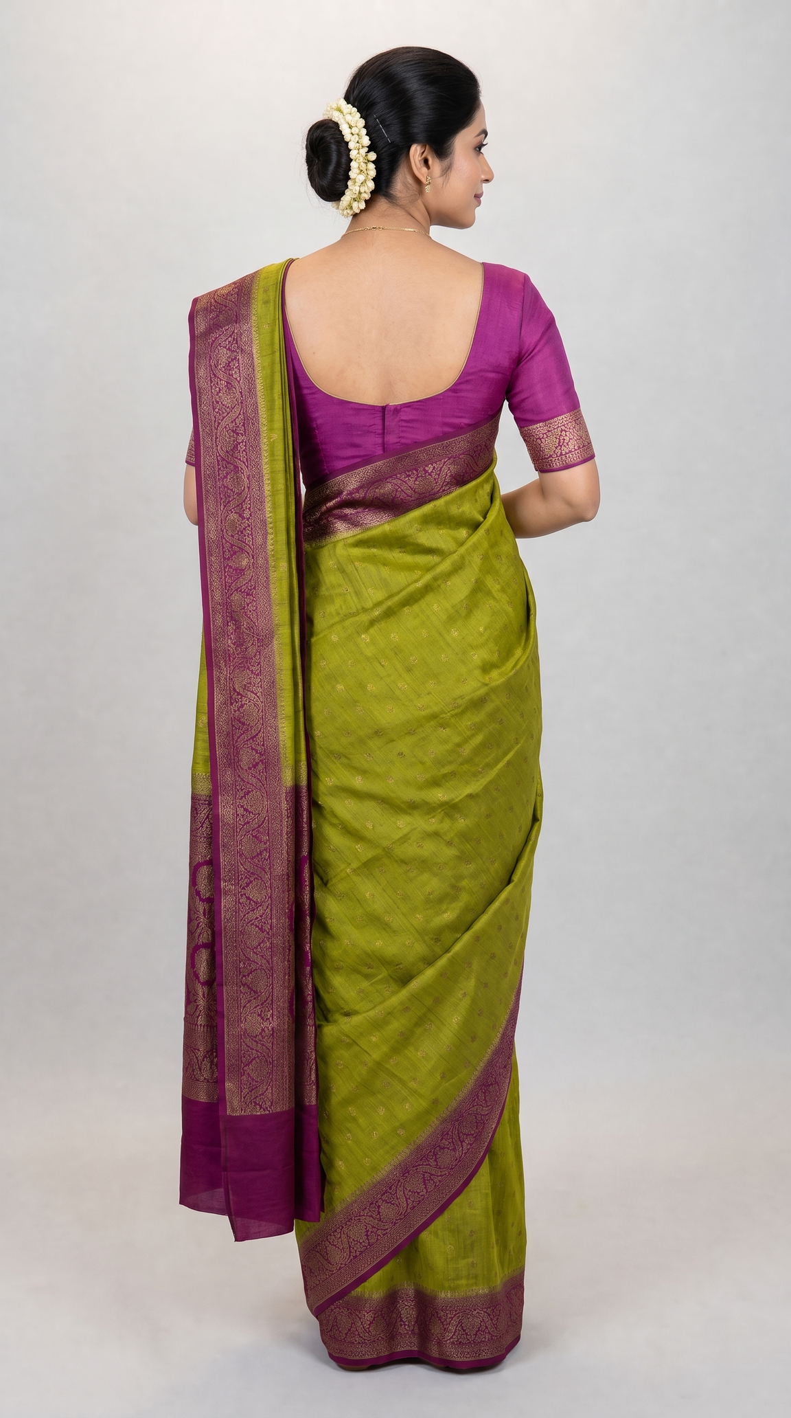 AL205829 - Back View