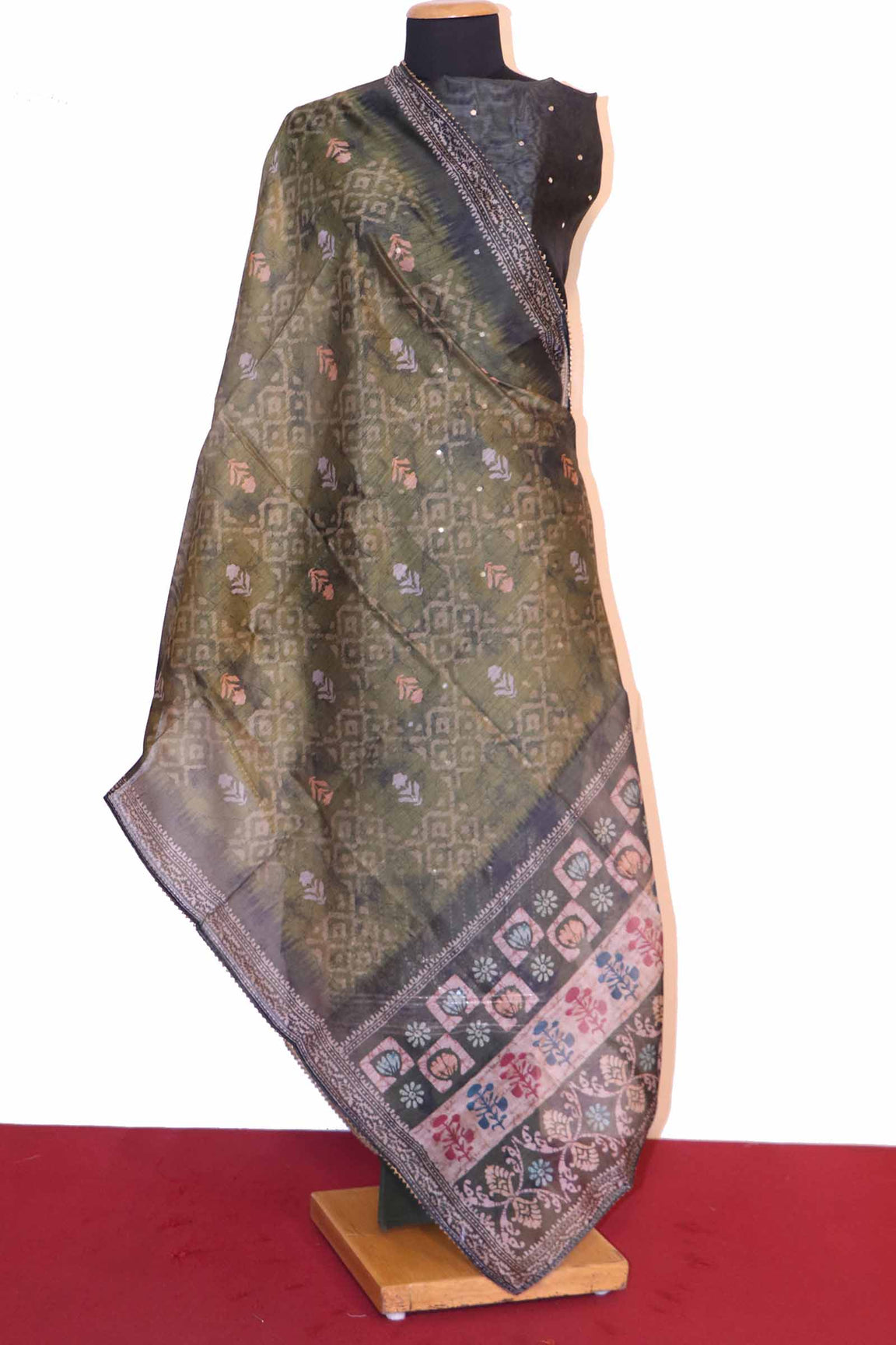 Exclusive Pure Cotton Suits With Dupatta AH210973