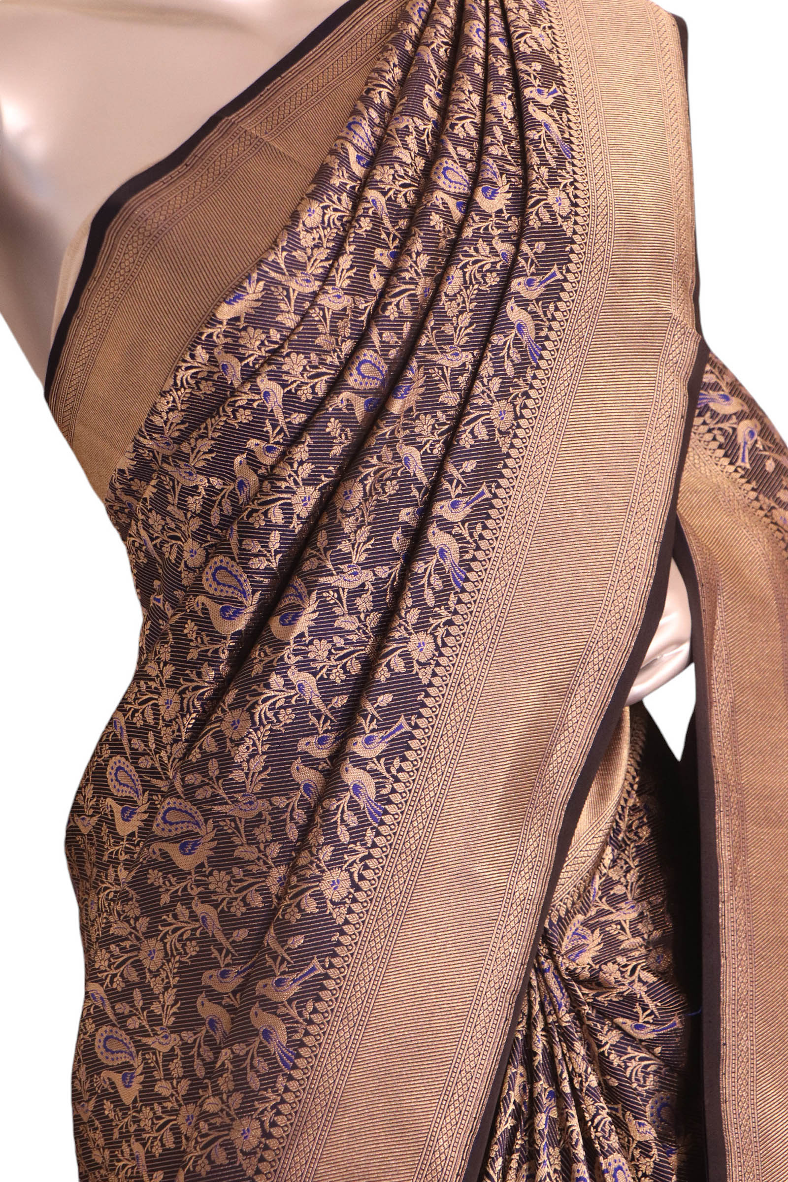 Designer Grand Wedding Banarasi Silk Saree AK206154