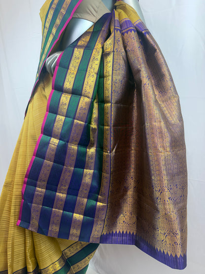 AM202709 - Pallu Image