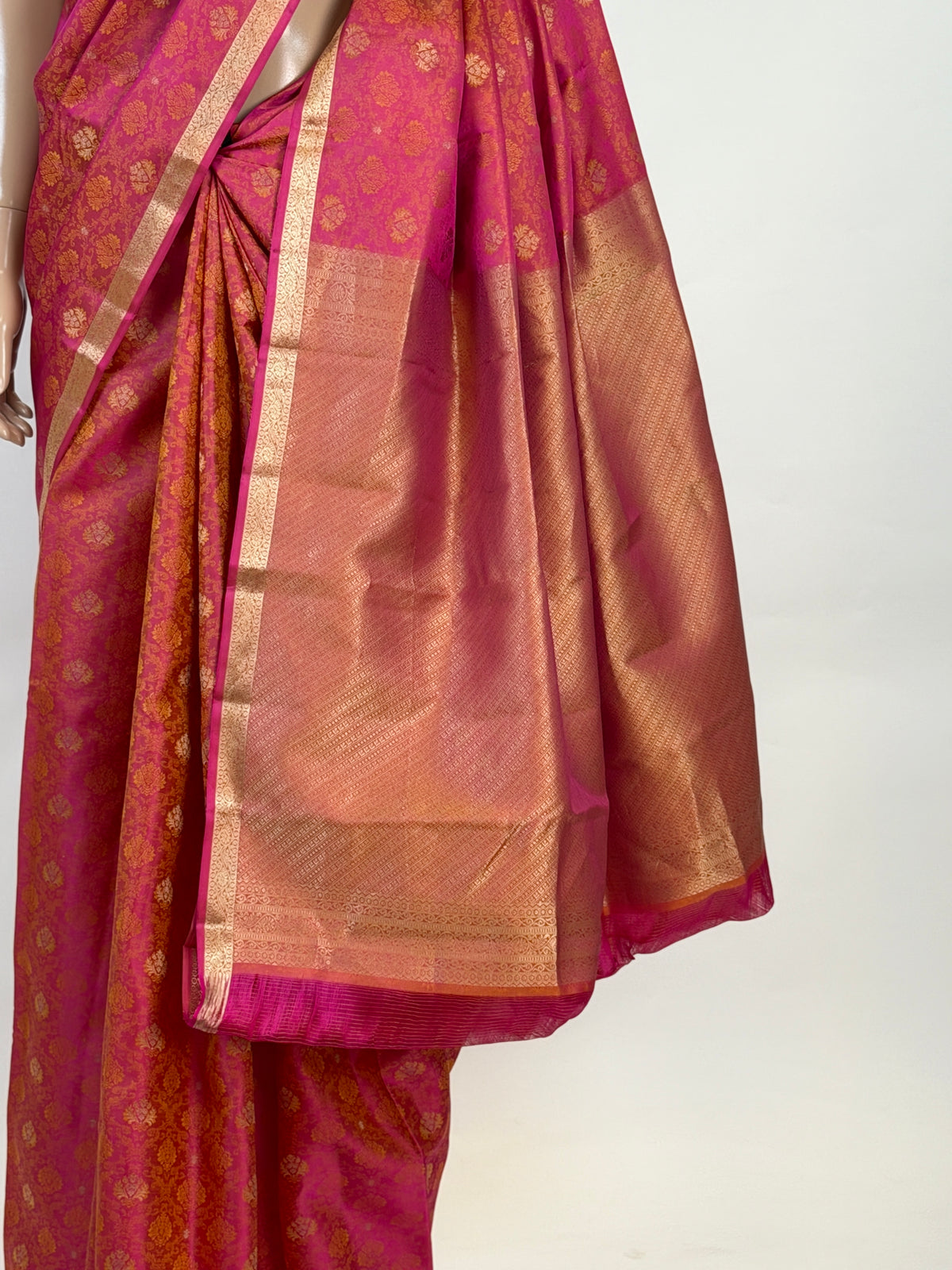 am200455 - pallu image