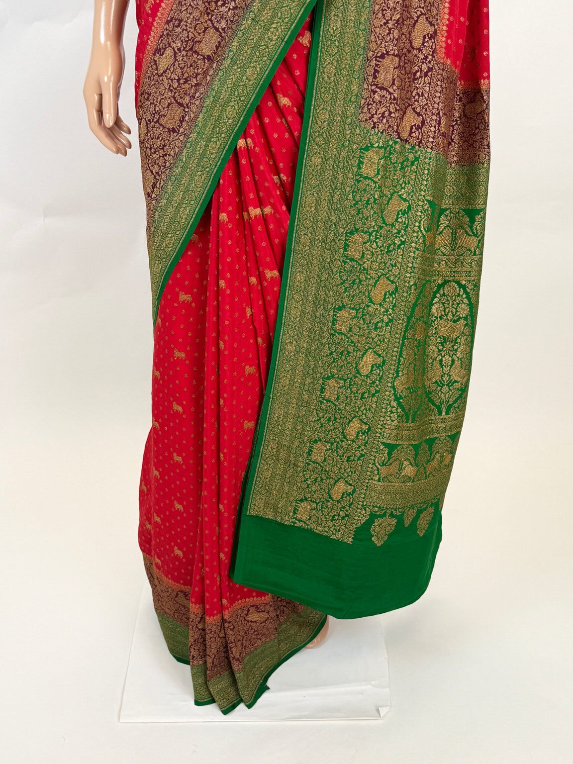 AM203362 - Pallu Image