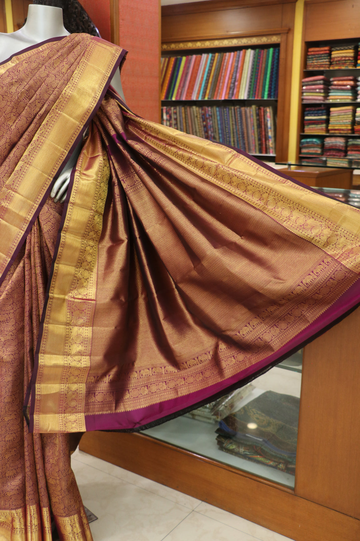AM201130 - Pallu Image