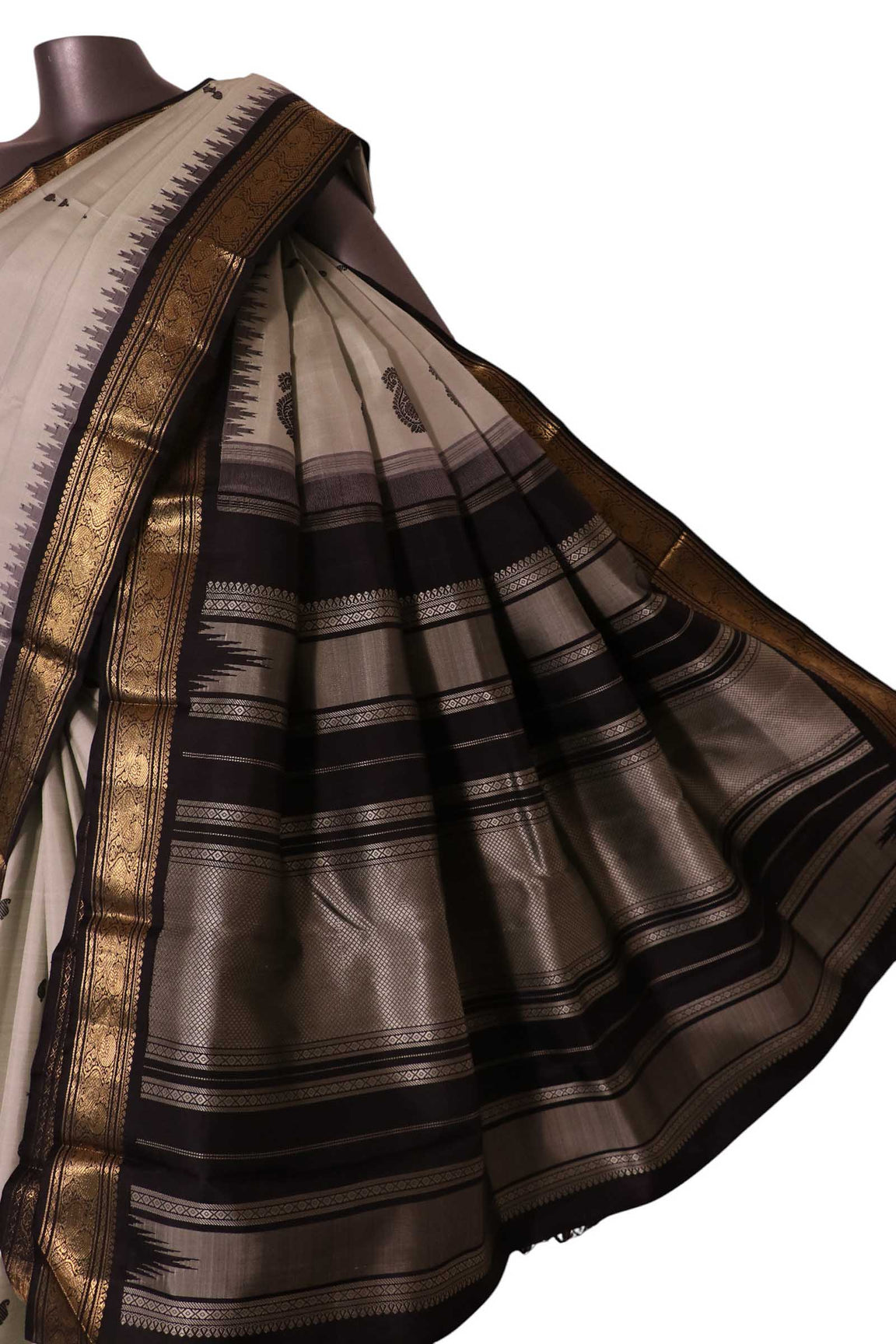 Pure Handloom Kanjeevaram Silk Saree AK211783