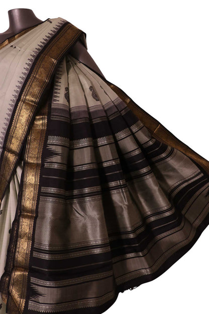Pure Handloom Kanjeevaram Silk Saree AK211783
