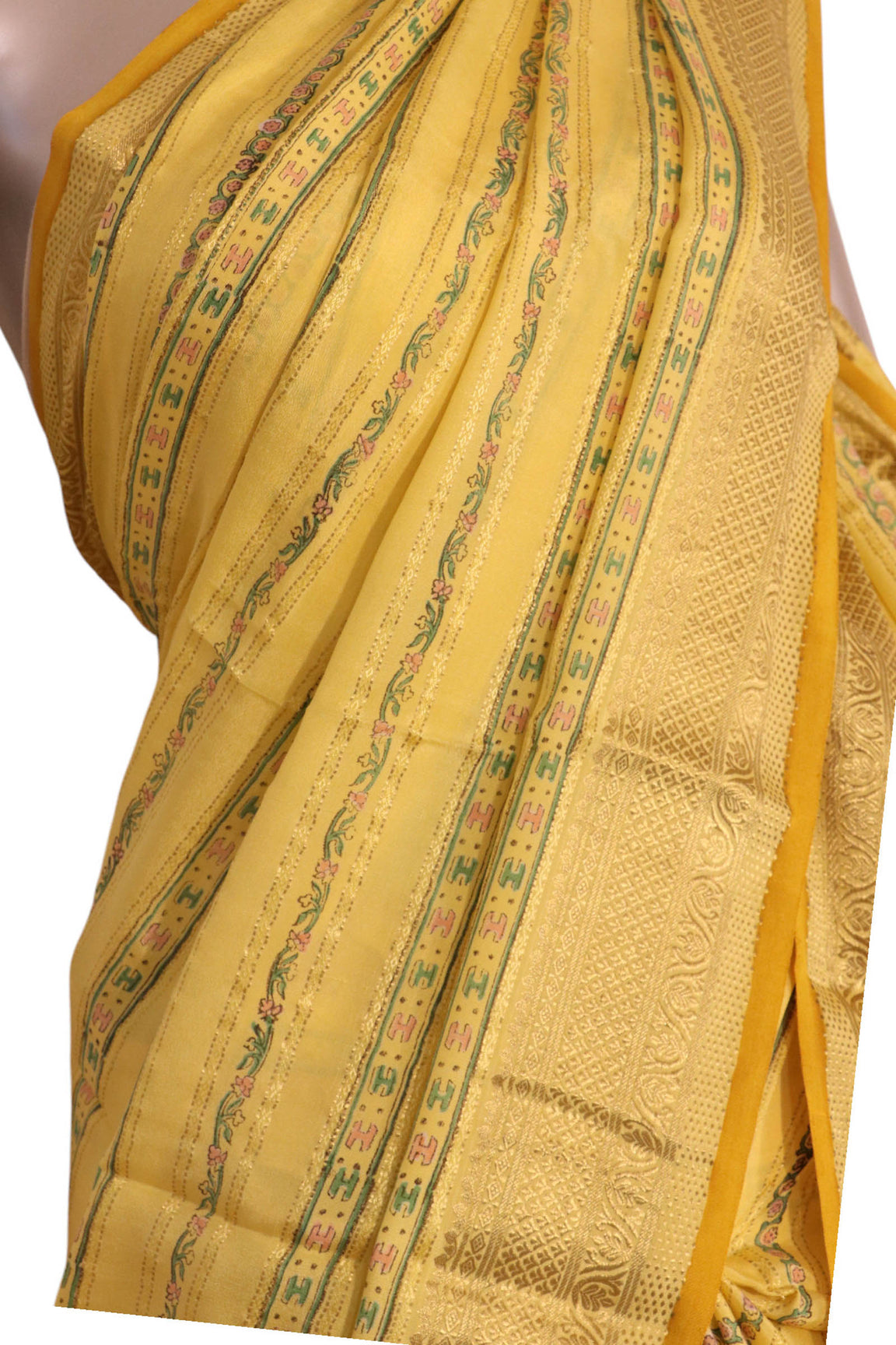 Floral Pure Crepe Silk Saree AK211013