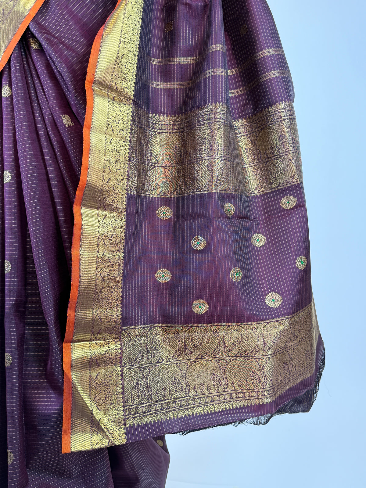 am200429 - pallu image