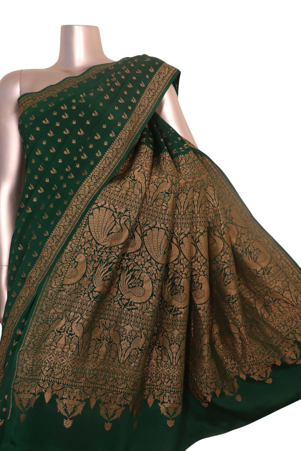 Pure Handloom Zari Butta Banarasi Crepe Silk Saree AK208258