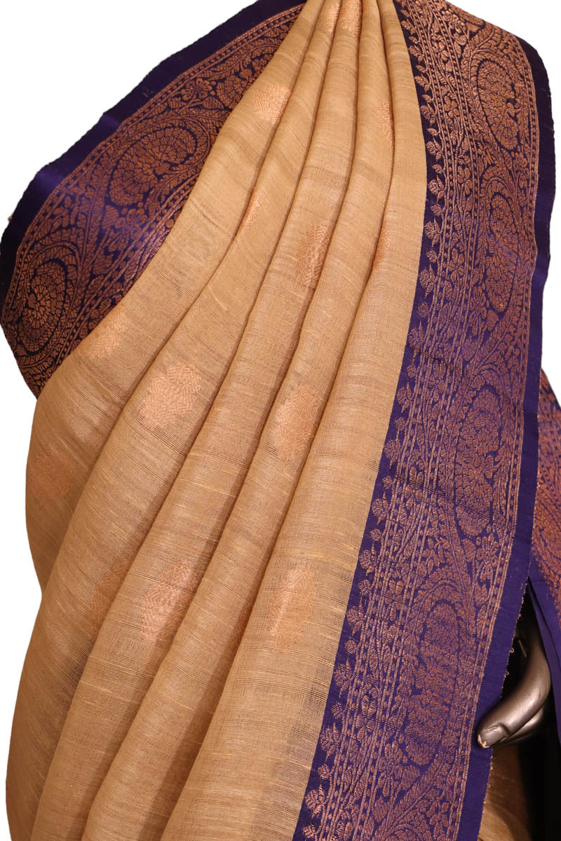 Exclusive Classic Contrast Handloom Tussar Silk Saree AJ202599