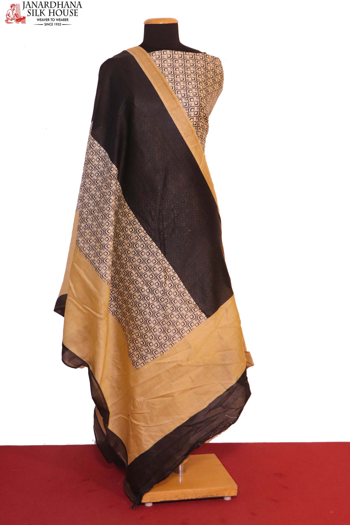 Finest Quality Printed Pure Cotton Suit AF204951