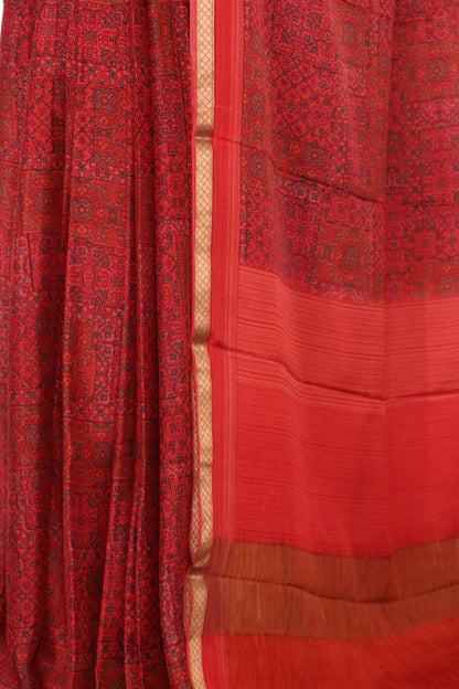 Pure Floral Zari Crepe Silk Saree AK206296