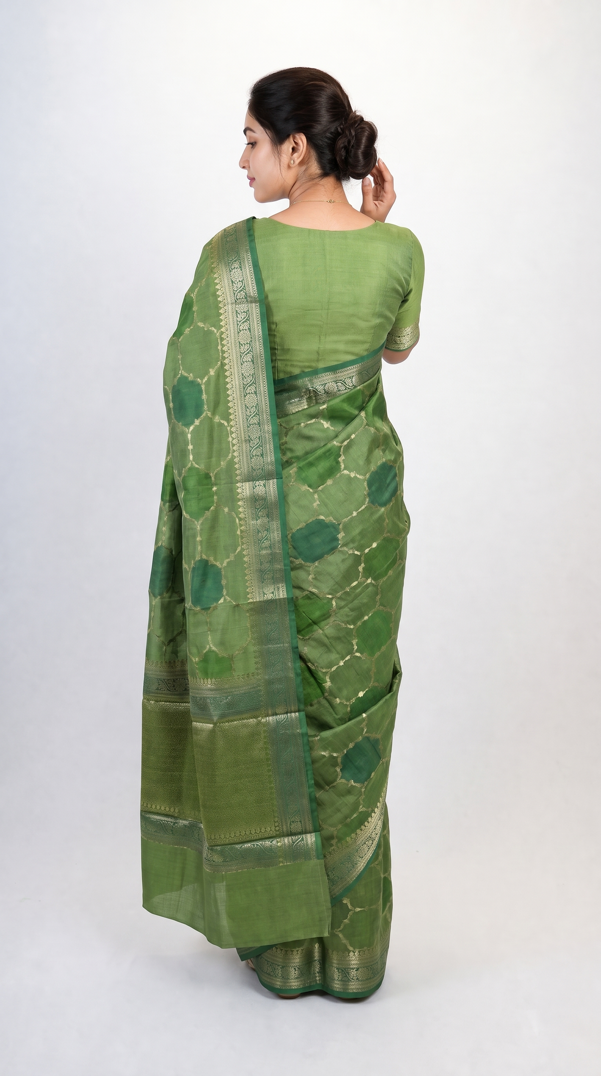 al211277 - back view