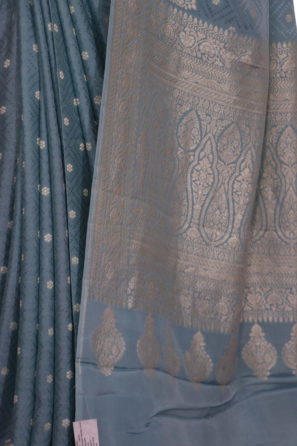 Pure Handloom Zari Butta Banarasi Crepe Silk Saree AL206649