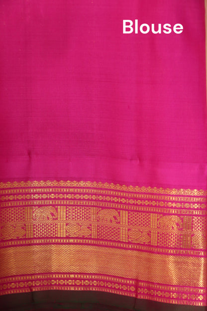 Classic Wedding Kanjeevaram Silk Saree AJ211607