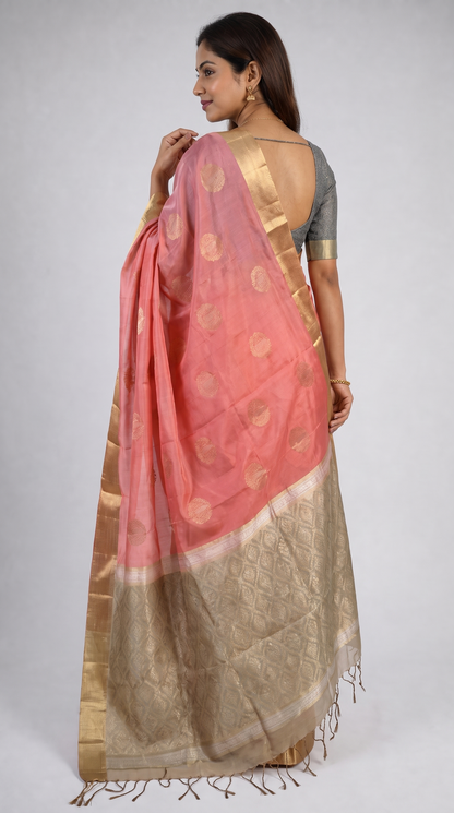 AM202418 - Back View