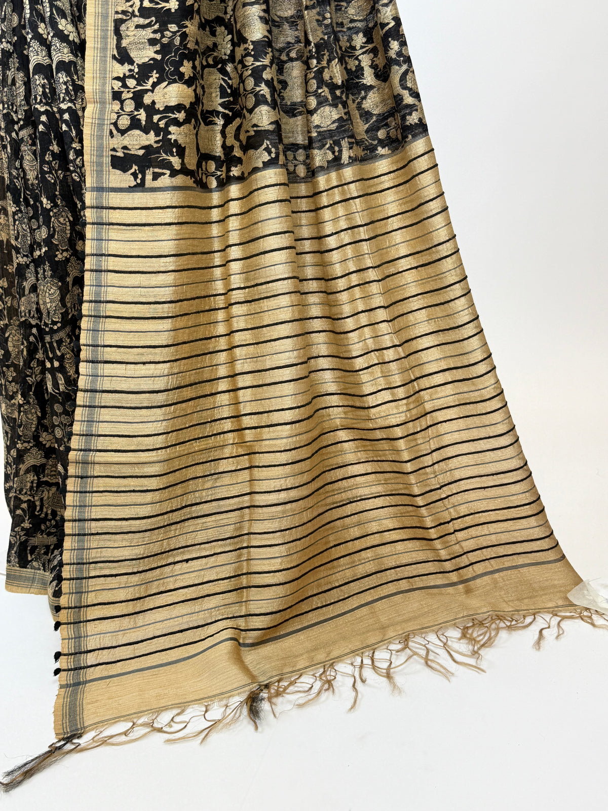 al205710 - pallu image