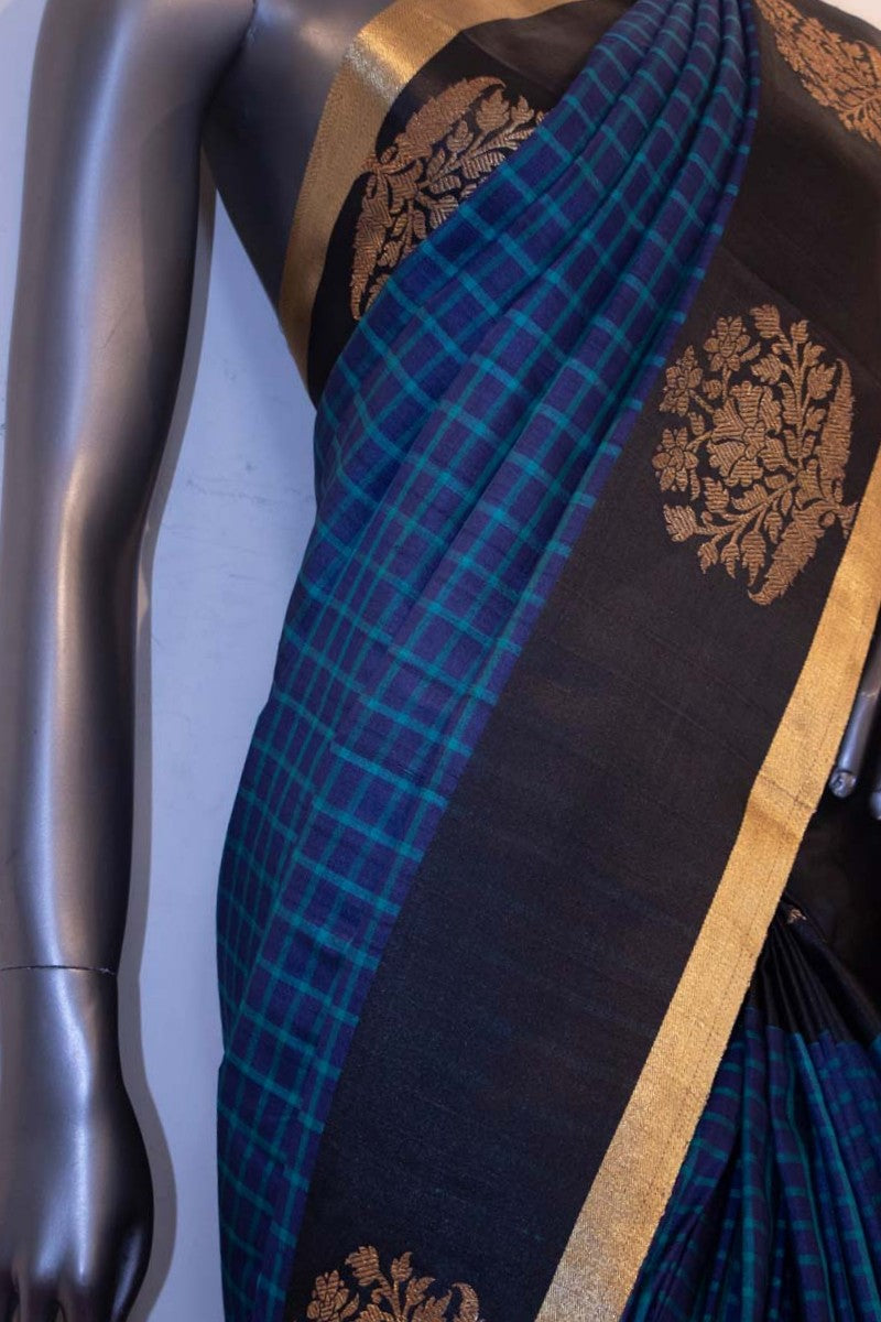 Handloom Checks &amp; Contrast Tussar Silk Saree AF204276