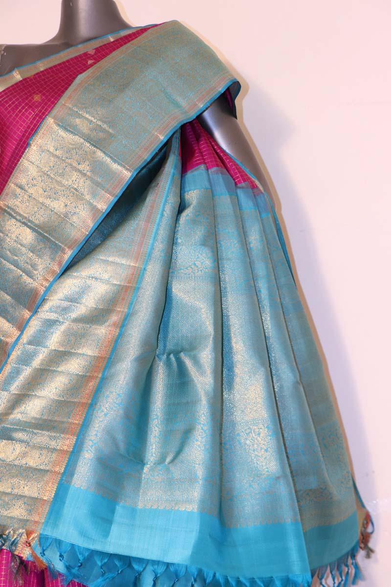 Grand Checks Contrast,Gold Silver Kanjeevaram Silk Saree AI213893