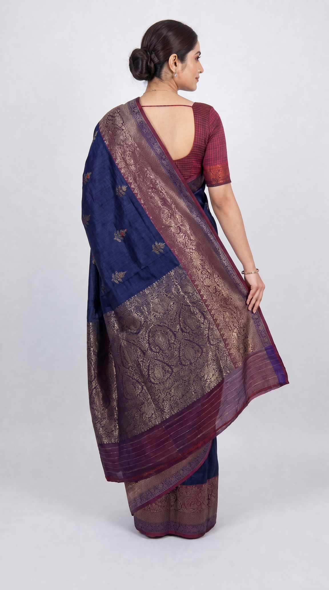 AL206260 - Back View