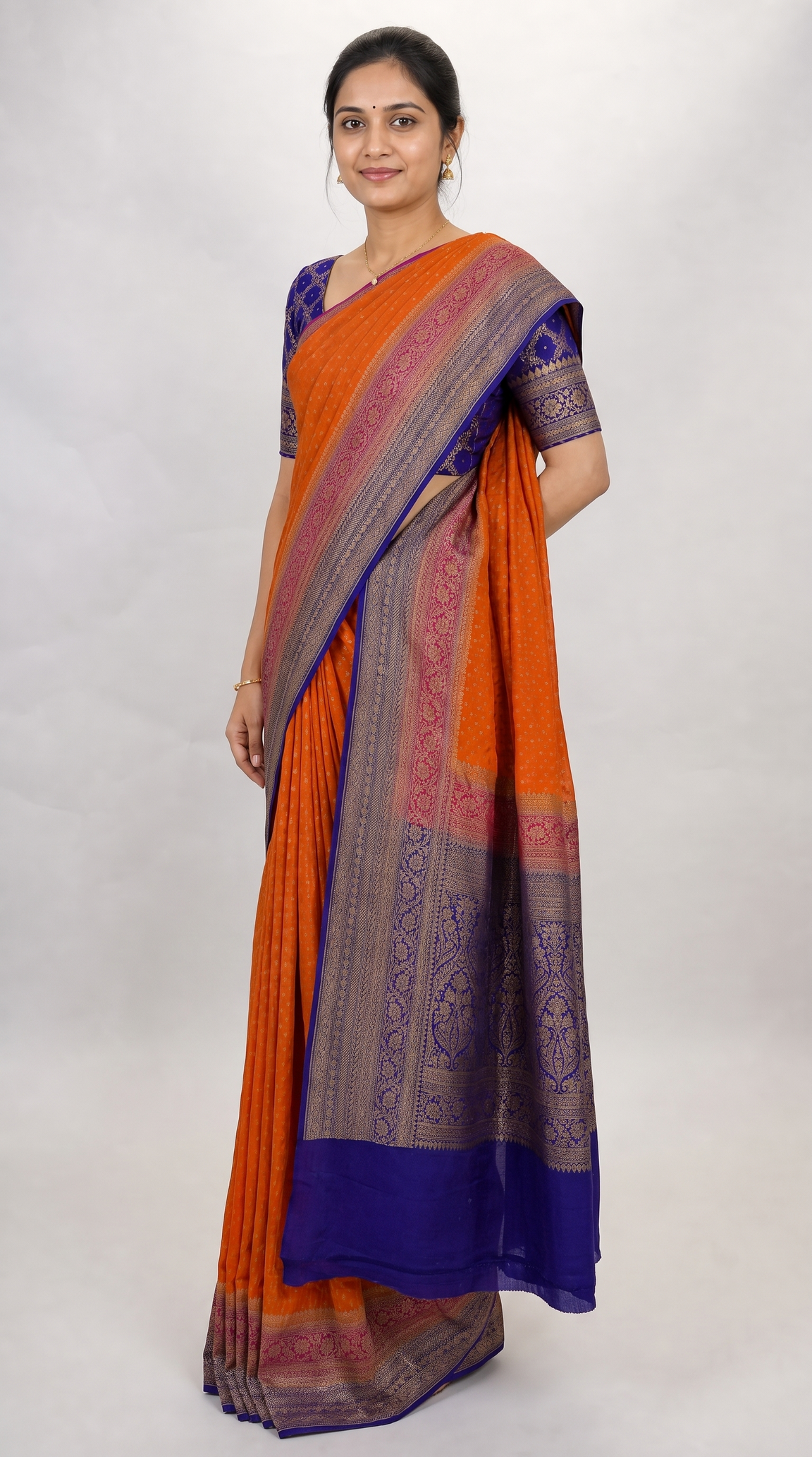 AM202805 - Side View