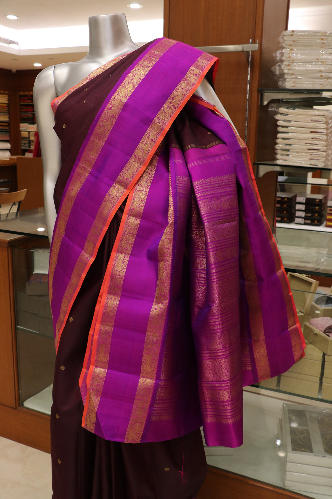 Am200812 - Pallu Image