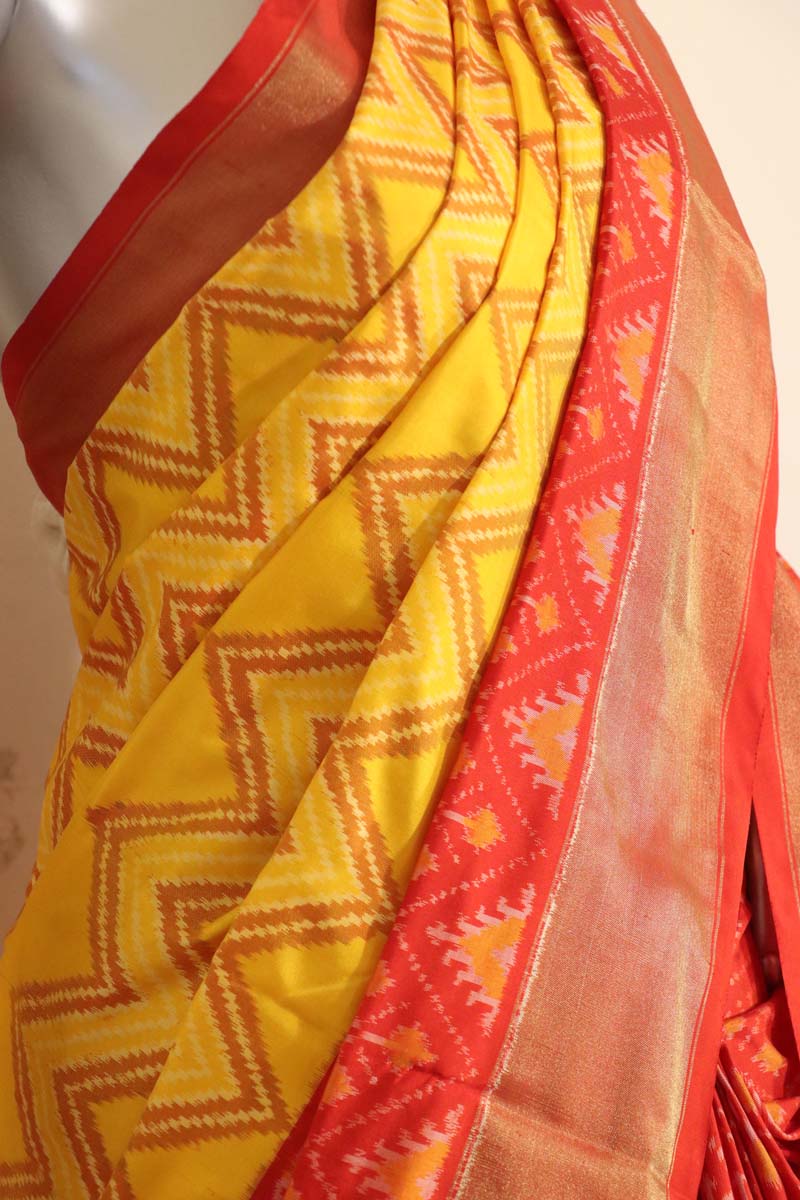 Handloom Ikat Patola Silk Saree AJ201166